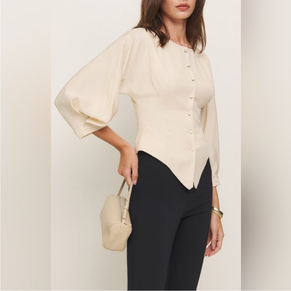 Reformation Tops - Reformation Ivory Sculpted Waist Button-Front Blouse